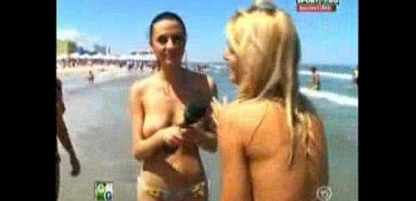  Goluri si Goale ep 10 Gina si Roxy (Romania naked news)